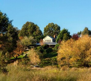 farmhouse