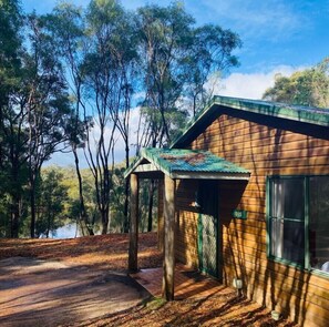 ibis chalet