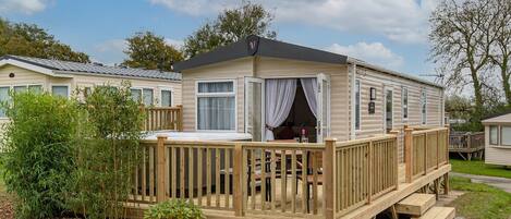 Picton 2 - Noble Court Holiday Park, Narberth