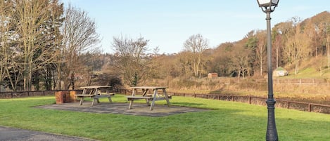 Typical Endeavour Cottage | Endeavour Cottage - Captain Cook’s Haven, Larpool, Whitby