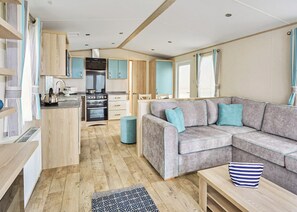 Typical Laidback Coastal 2 | Trevornick, Holywell Bay