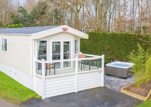 Pembroke 2 - Noble Court Holiday Park, Narberth