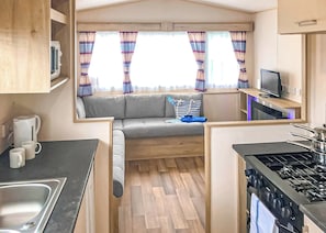 Ash Standard - Golden Palm Resort, Chapel St Leonards, Skegness