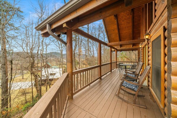 Deck-Winter