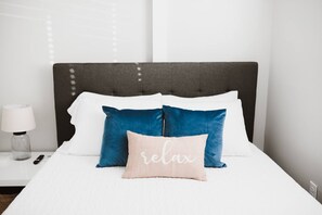 Bed linens and bath towels provided!