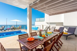 Villa Ladera Sol image