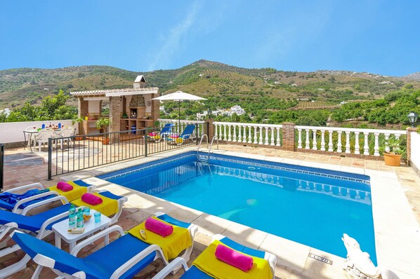 Villa Hacilla image