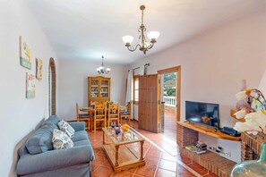 Villa Hacilla image