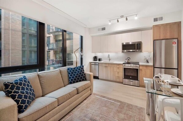 Noma Washington 1 Bedroom Living Room