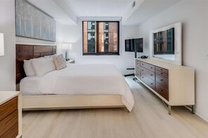 Noma Washington 1 Bedroom Deluxe Bedroom