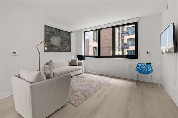 Noma Washington 2 Bedroom Living Room