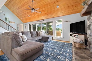 Spacious interiors with large windows that bring the beauty of the lake indoors.