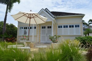Outside lounge area