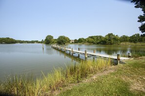 private dock for fishing and crabbing!