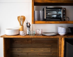 A fully equipped kitchenette to start, continue, or end your day right.