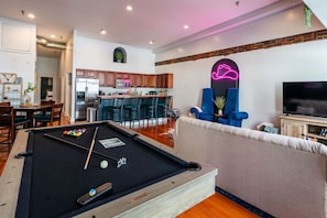 Spielezimmer