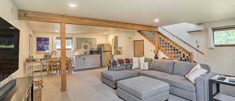 Bend Vacation Rental | 2BR | 1BA | 2,200 Sq Ft | Access Only By Stairs