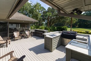 Deck with Outdoor Kitchen