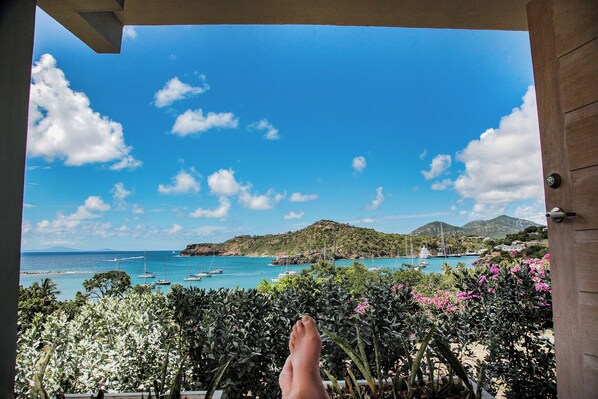 Salty toes and easy living