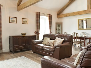 Living room/dining room | Apple Tree Barn - Brook House Farm, Minshull Vernon, near Nantwich