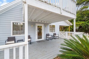 Front Fenced Patio and Yard Area