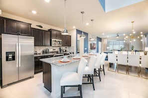 Kitchen / Open Floor Plan