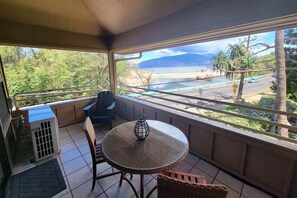 Ocean facing lanai