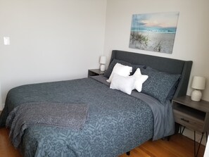 Comfortable queen size bed. 