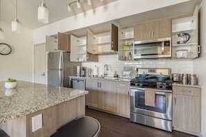 Fully Stocked Kitchen for all your cooking needs.