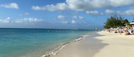 7 mile beach   steps from the pool 