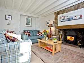 Living room | Wheal Holan, Pendeen