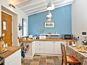 Kitchen/diner | Wheal Holan, Pendeen