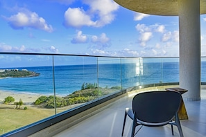 Balcony wonderful ocean views from corner apartment