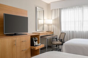 Unit with 2 Double Beds. Exact unit will be assigned upon arrival. Views, colors and decor may vary.