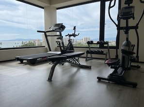 Well-equipped gym with view!