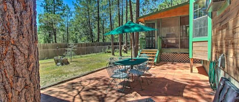 Lakeside Vacation Rental | 2,768 Sq Ft | 4BR | 2.5BA | 2 Small Steps to Enter