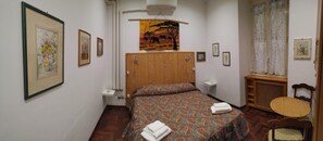 Second bedroom with double bed