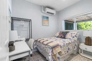 bedroom with a cozy queen-sized bed that comfortably sleeps 2 people!