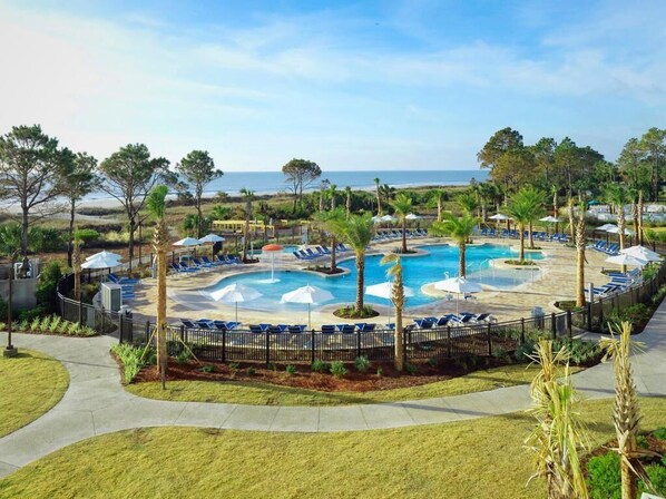 Oceanfront heated pool