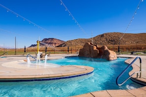 lazy river