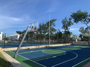 Sport court