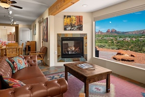 Top of Sedona boasts a seamless connection with outdoors