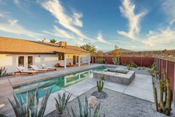 Gorgeous private pool and spa. Enjoy the privacy and serene desert landscape.