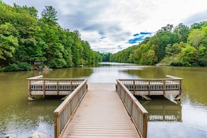 Visit Sleepy Hollow Lake!