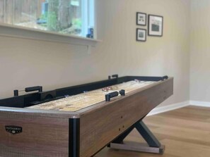 Spielezimmer