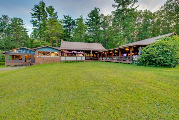 Candor Vacation Rental | 5BR | 4BA | 3,444 Sq Ft | Stairs Required