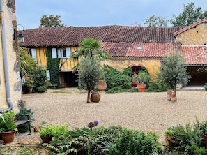 The courtyard and Studio 
