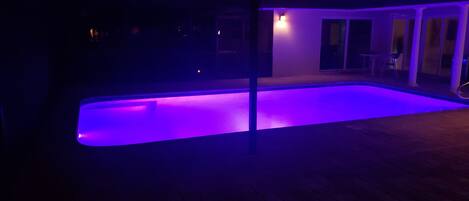 Enjoy Multi-colored LED lighting in the pool.