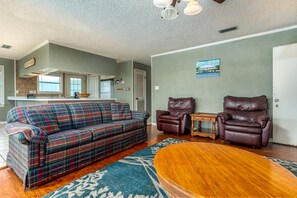 Living groom Room Bay Side Believer Dauphin Island Beach House