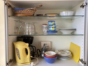 Kaffee und/oder Kaffeemaschine